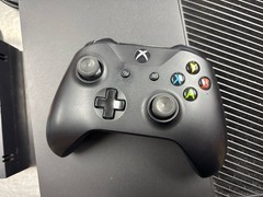USED MICROSOFT XBOX ONE 1540 VIDEO GAME CONSOLE 500GB (QUC027557)