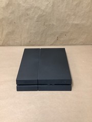PS4 GAMES SONY CUH-1215A, #MB718821201; 500GB (210055-1)