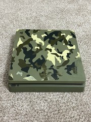 Sony PlayStation 4 Slim Call of Duty: WWII Edition 1TB Camo – JAMMED DISC DRIVE