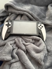 ANBERNIC RG28XX Handheld Game Console, Black/White, USB-C, 3.5mm Jack