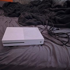 Microsoft Xbox One S 725GB White Console 4K UHD Blu-Ray HDMI