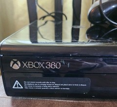 Microsoft XBox 360 E System BLACK Video Game Console (Tested & working)