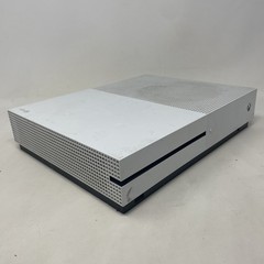 NO POWER – Xbox One S 500GB Model 1681 – FOR PARTS OR REPAIR With Controller