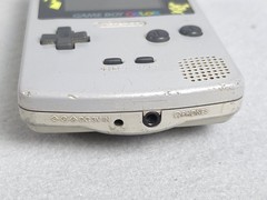 Nintendo GameBoy Color Gold/Silver Pokémon Special Edition Pikachu Pichu Tested
