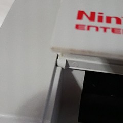 Nintendo NES-001 Entertainment System Console Bundle 2 Controllers Zapper Games