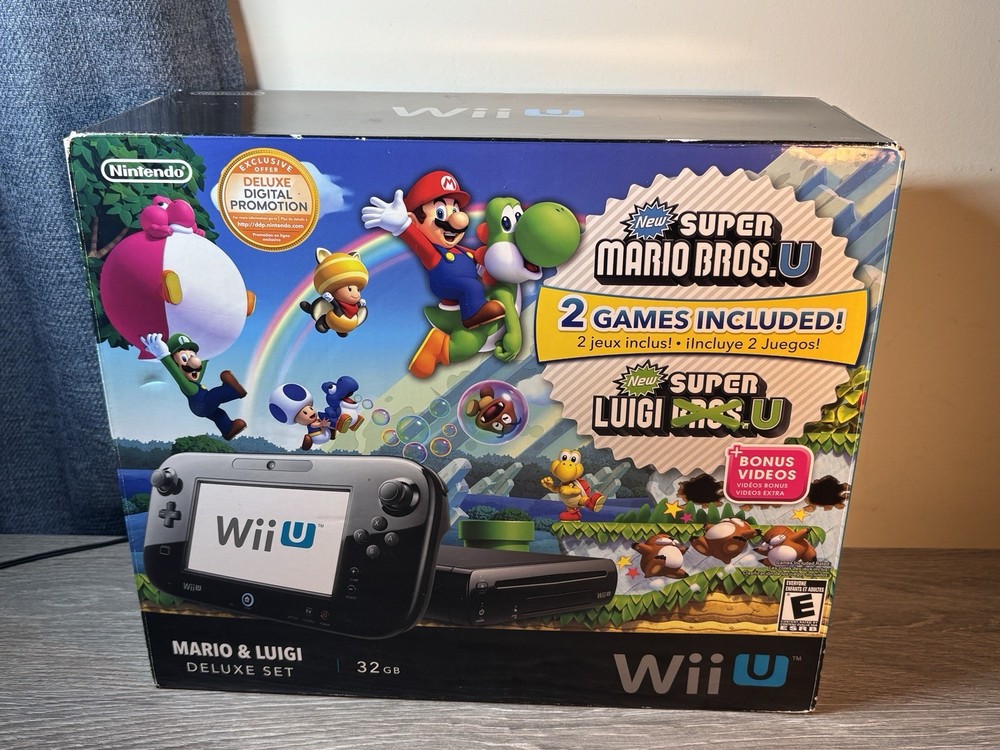 Nintendo Wii U Mario & Luigi Deluxe Set 32GB