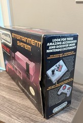 Nintendo NES Action Set Bundle Box 2 Controllers Zapper 3 Games TMNT Dr. Mario
