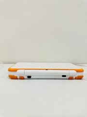 Nintendo New 2DS XL White Orange w/ 5 Games 32GB SD Charger Case Stylus Tested
