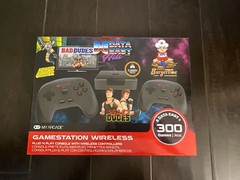 BRAND NEW MY ARCADE GameStation Wireless Plug & Play Console 300+ Games